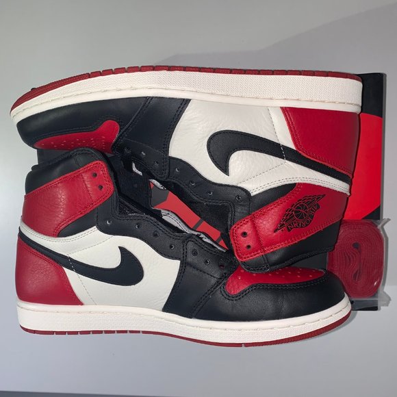 jordan 1 bred toe red laces